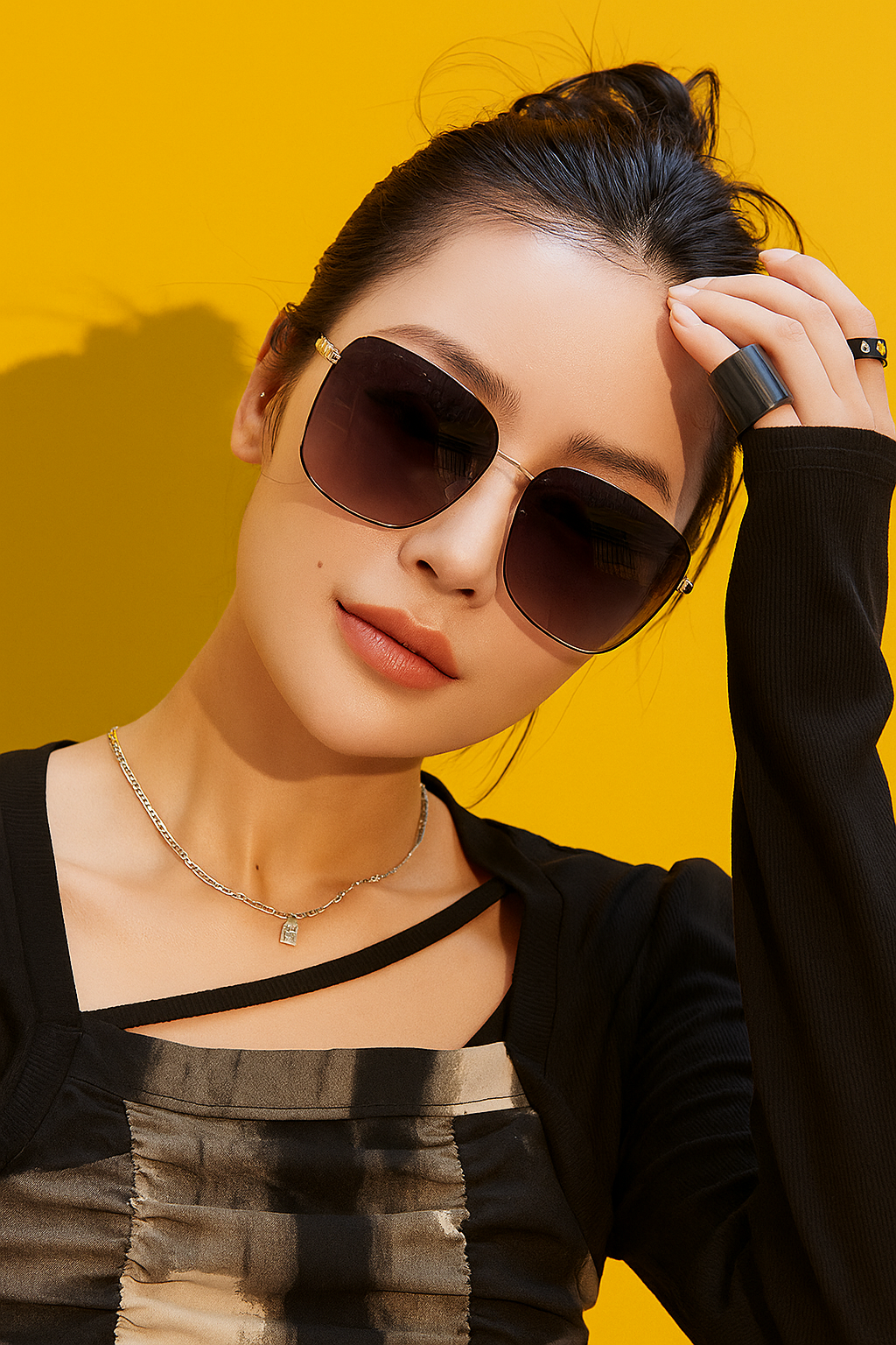 Soleil Luxe Oversized Sunglasses